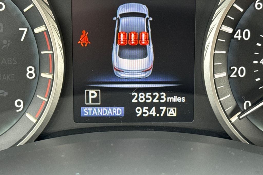 2023 INFINITI Q50 LUXE AWD