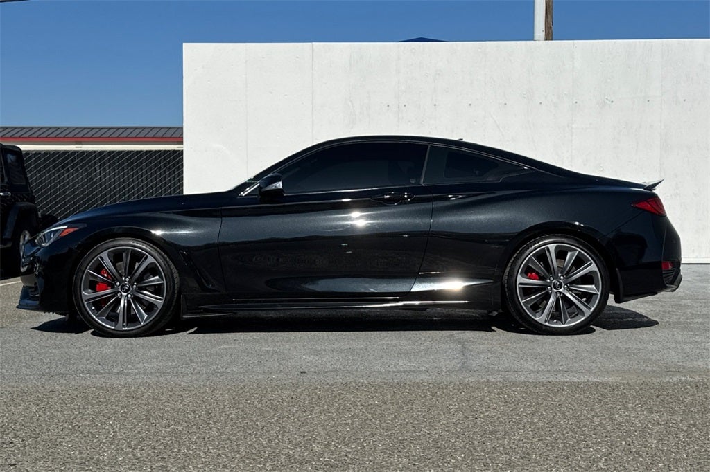 2022 INFINITI Q60 RED SPORT 400 RWD
