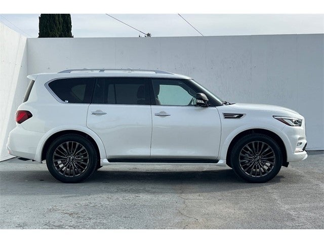2024 INFINITI QX80 SENSORY 4WD