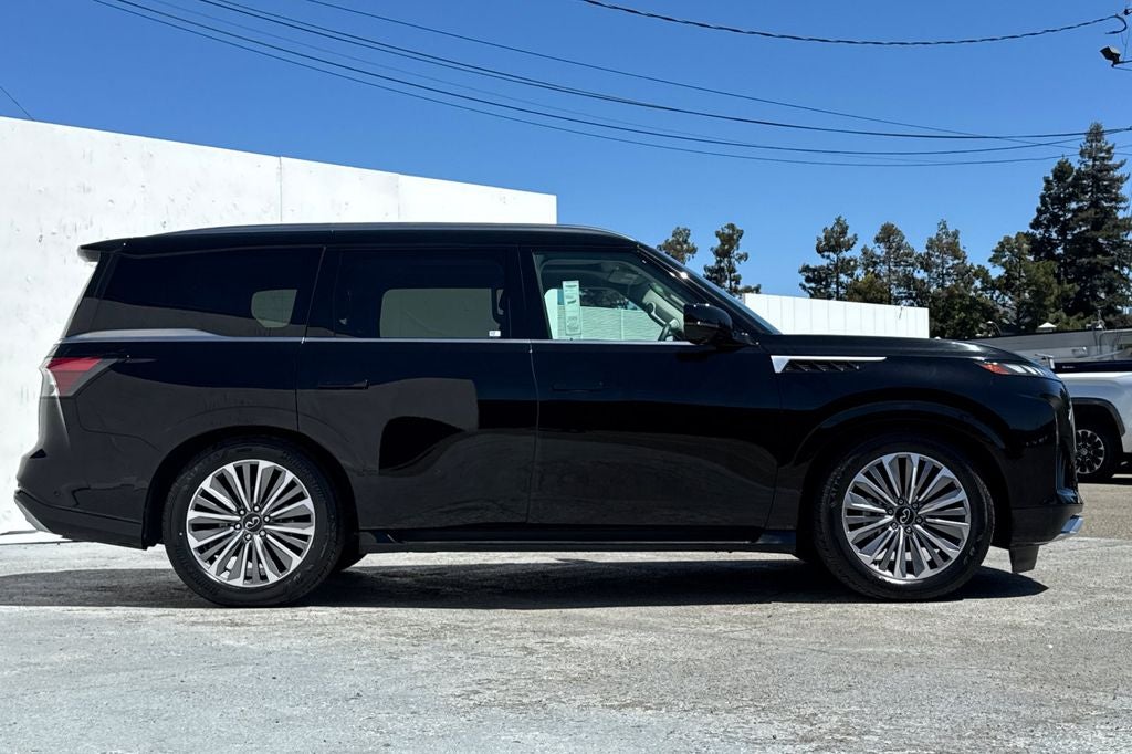 2025 INFINITI QX80 Luxe 2WD