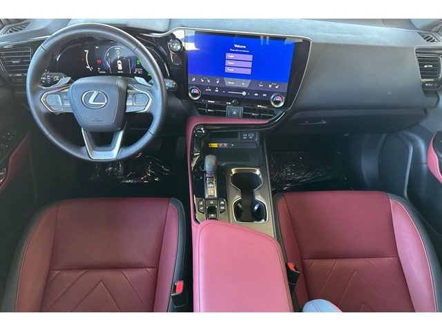 2023 Lexus NX 450h+ Luxury