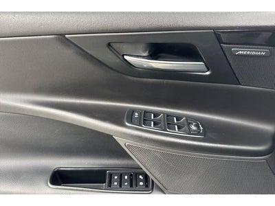 2017 Jaguar XE 35t Premium