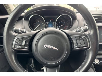 2017 Jaguar XE 35t Premium