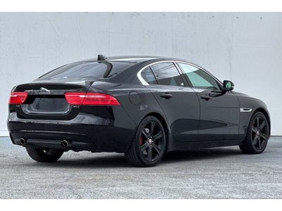 2017 Jaguar XE 35t Premium
