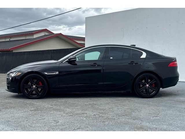 2017 Jaguar XE 35t Premium