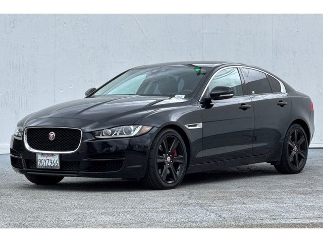 2017 Jaguar XE 35t Premium