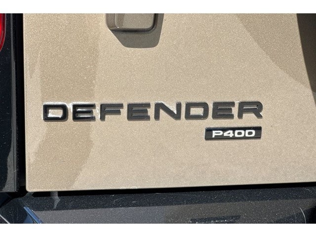 2023 Land Rover Defender 110 X-Dynamic SE