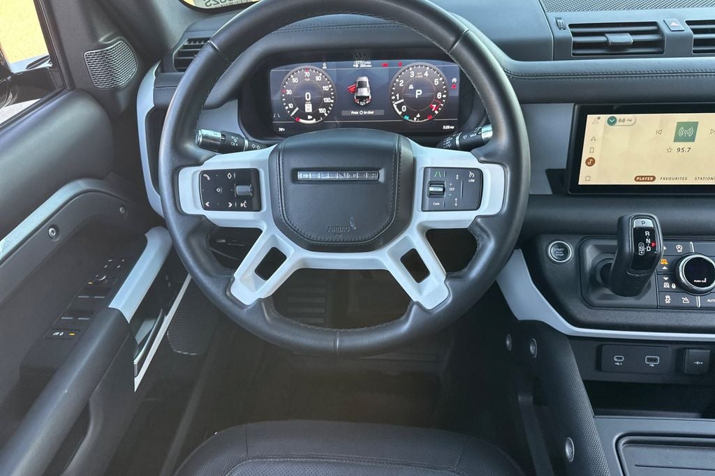 2021 Land Rover Defender 110 X-Dynamic HSE