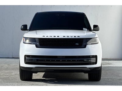 2025 Land Rover Range Rover SE