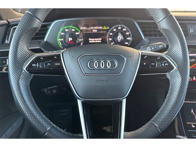 2022 Audi e-tron S Prestige quattro