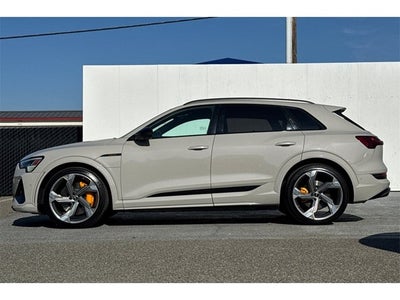 2022 Audi e-tron S Prestige quattro