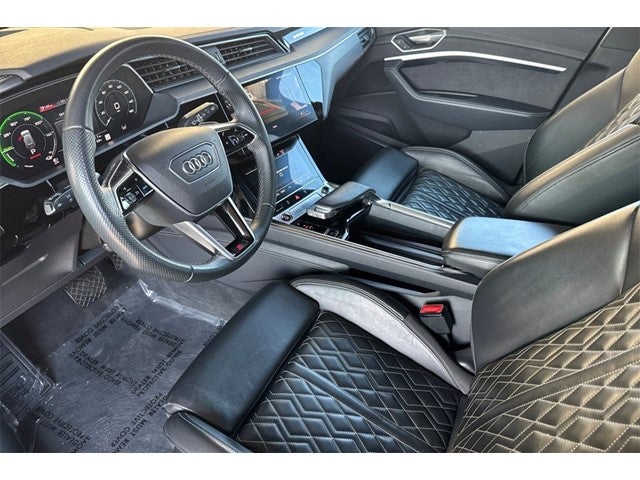 2022 Audi e-tron S Prestige quattro