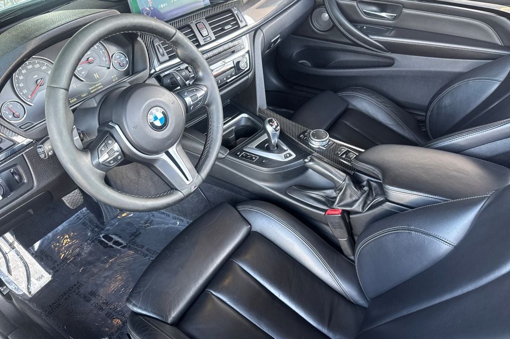 2015 BMW M4 .
