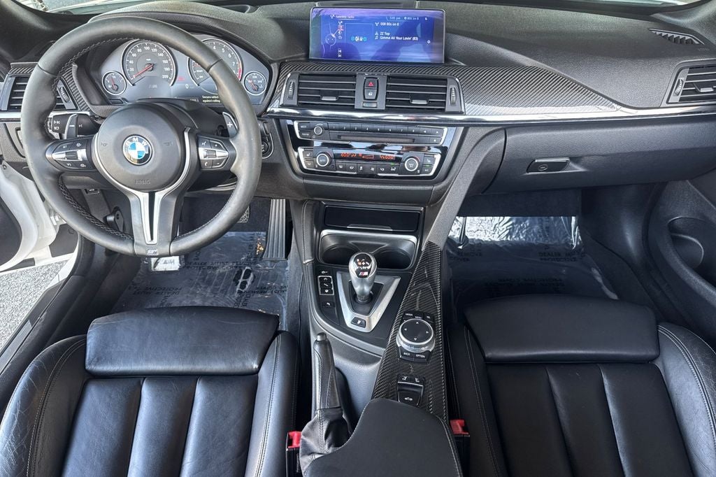 2015 BMW M4 .