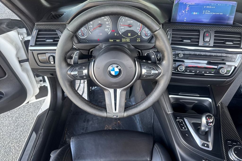 2015 BMW M4 .