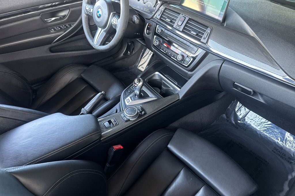 2015 BMW M4 .