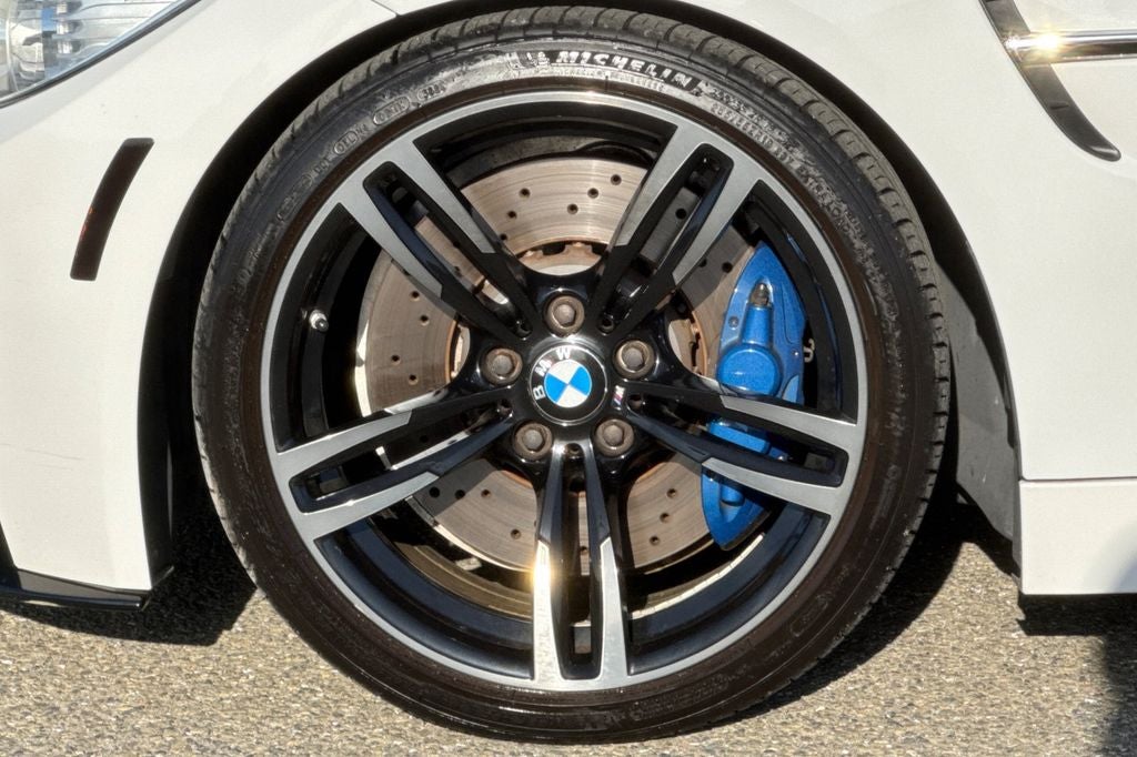 2015 BMW M4 .