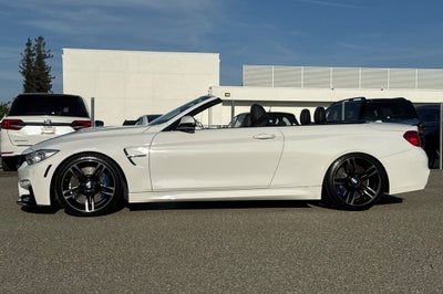 2015 BMW M4 .