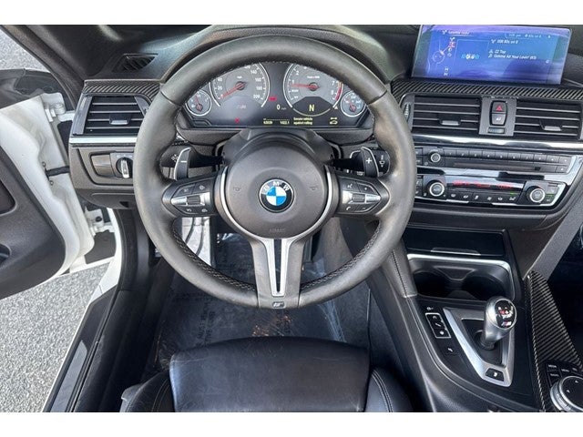 2015 BMW M4 .