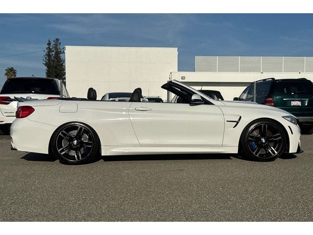 2015 BMW M4 .