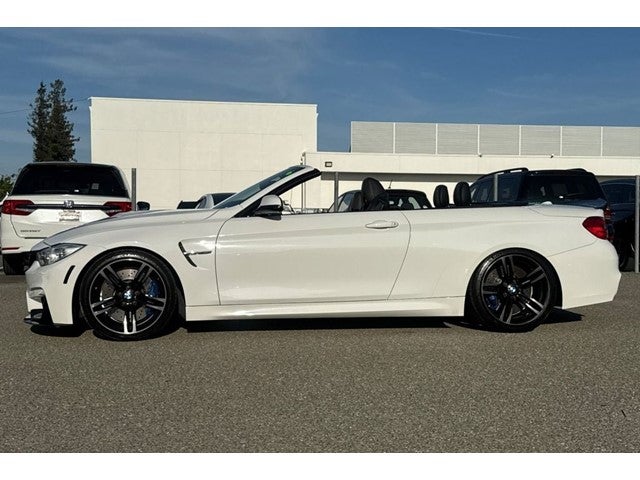 2015 BMW M4 .
