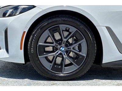 2025 BMW i4 eDrive40