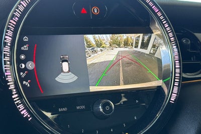 2023 MINI Cooper SE Electric .