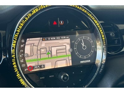 2023 MINI Cooper SE Electric .