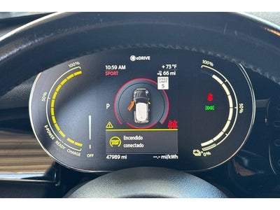 2023 MINI Cooper SE Electric .