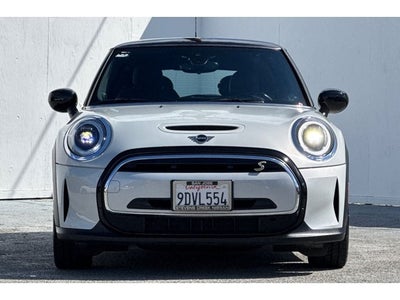 2023 MINI Cooper SE Electric .