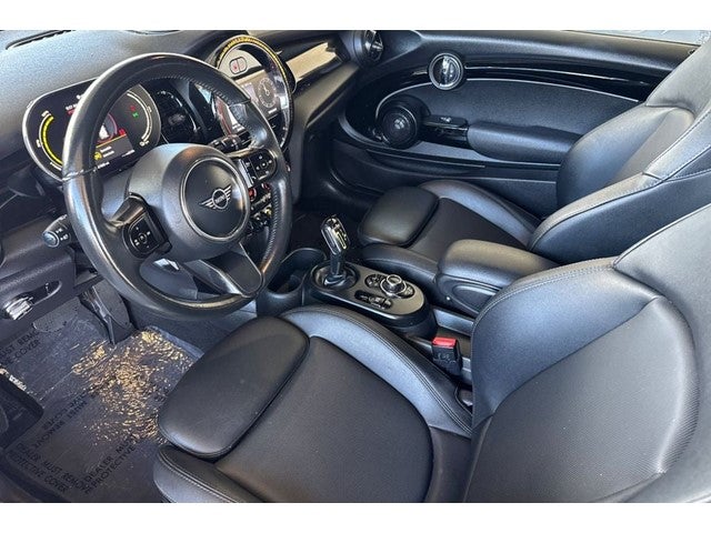 2023 MINI Cooper SE Electric .
