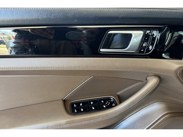 2017 Porsche Panamera 4S
