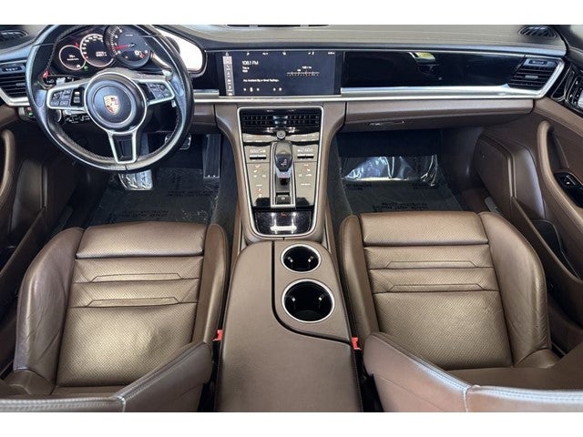2017 Porsche Panamera 4S