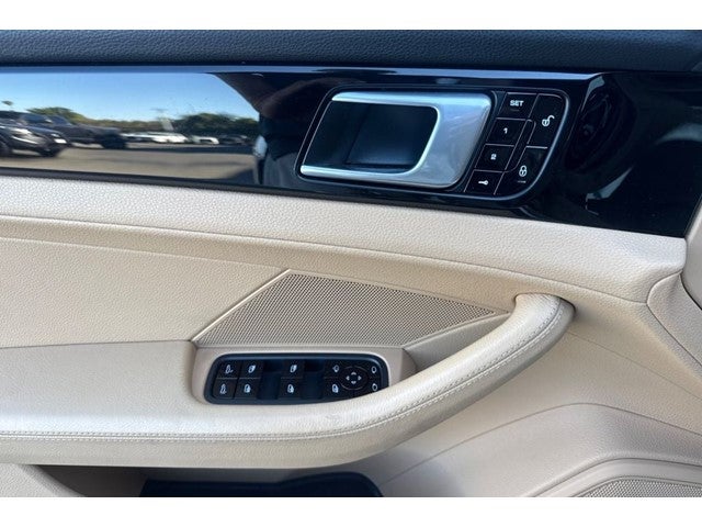 2018 Porsche Panamera 4S