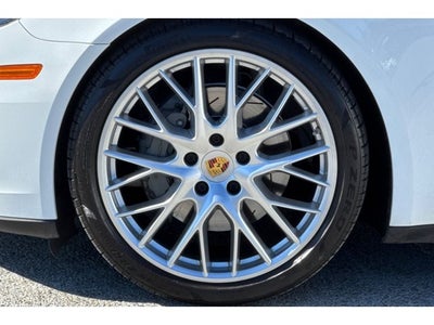 2018 Porsche Panamera 4S