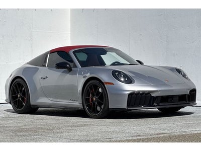 2025 Porsche 911 Targa 4 GTS