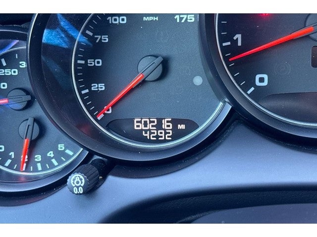 2016 Porsche Cayenne Base