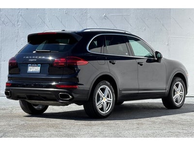 2016 Porsche Cayenne Base