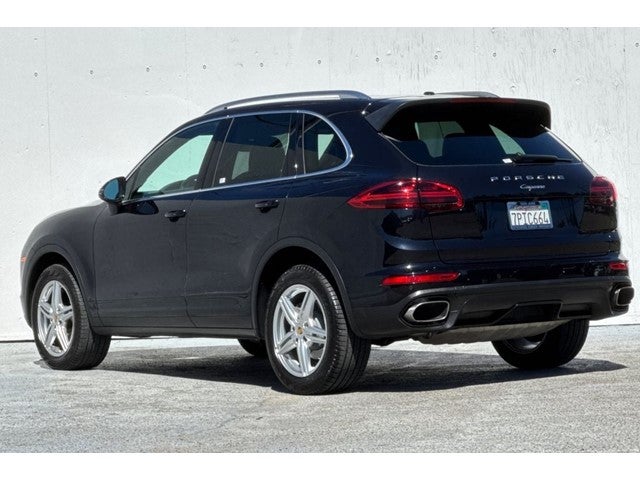 2016 Porsche Cayenne Base