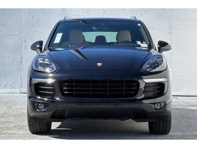 2016 Porsche Cayenne Base