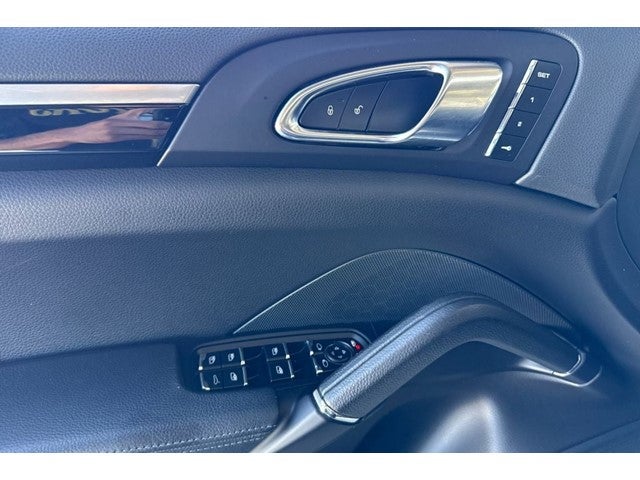 2018 Porsche Cayenne Platinum Edition