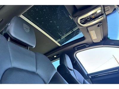 2018 Porsche Cayenne Platinum Edition