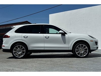 2018 Porsche Cayenne Platinum Edition
