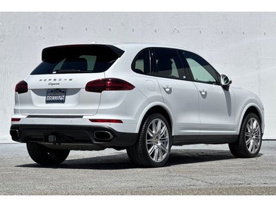 2018 Porsche Cayenne Platinum Edition