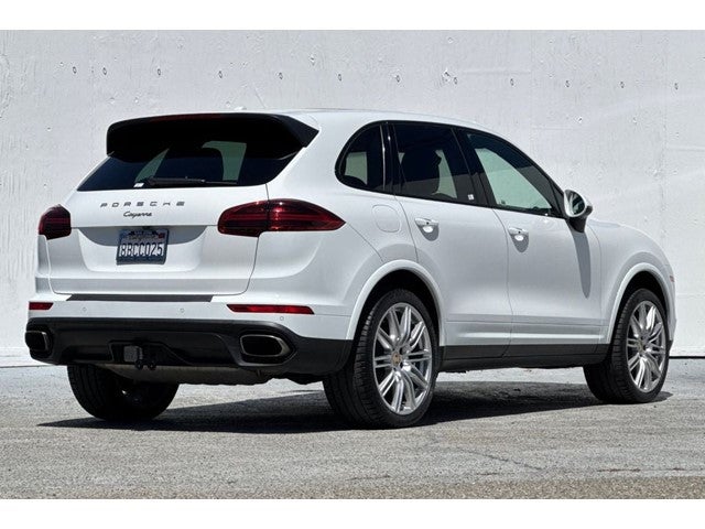 2018 Porsche Cayenne Platinum Edition