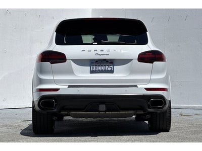 2018 Porsche Cayenne Platinum Edition