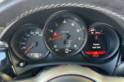 2021 Porsche Macan Base