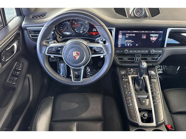 2021 Porsche Macan Base