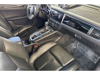 2021 Porsche Macan Base