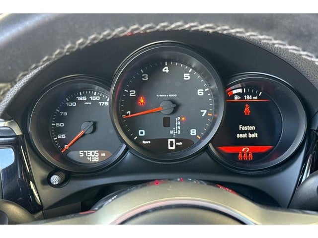 2021 Porsche Macan Base